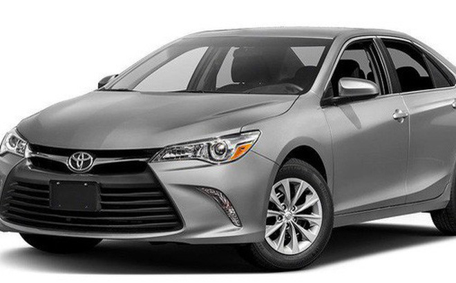 Bán ô tô Camry với giá khởi điểm chỉ 145 triệu đồng