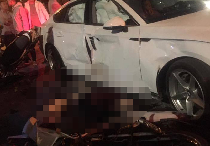 Hà Nội: 2 xe máy đâm thẳng Audi, cô gái chết tại chỗ