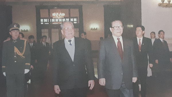 Đại tướng Lê Đức Anh và việc đưa Việt Nam thoát vòng xoáy của các nước lớn