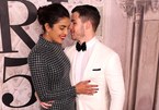 Nick Jonas và bà xã Hoa hậu làm đám cưới trong cung điện