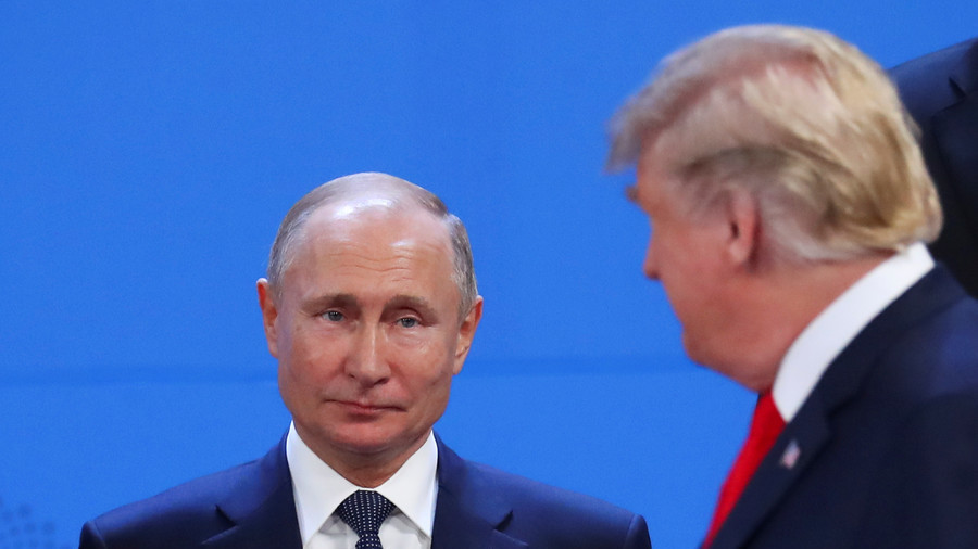 Hai nguyên thủ Trump, Putin hội đàm 'chớp nhoáng'