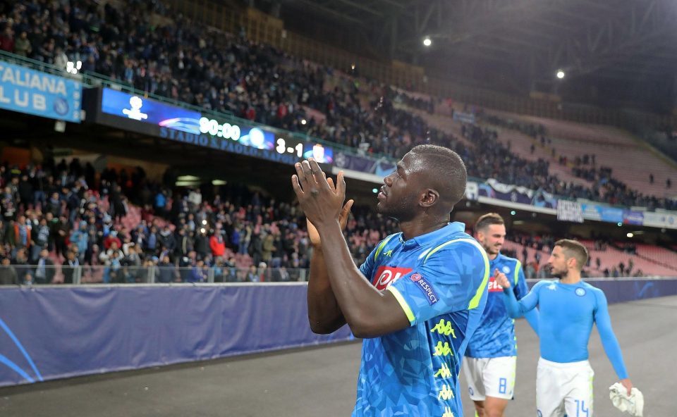 MU tuyệt vọng mua Koulibaly, Inter giải cứu Ozil