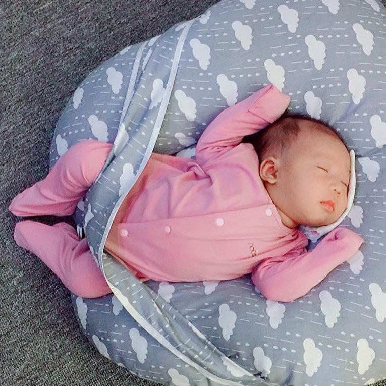 Sao Việt, Tin sao Việt, Tin tức sao Việt, MC Hoàng Linh, Mỹ Tâm, H’Hen Niê, Thùy An, Hương Giang, Hoa hậu Hoàn vũ 2018