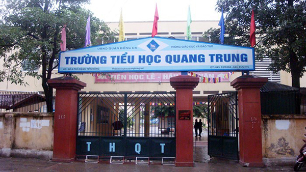 Tạm đình chỉ cô giáo Hà Nội bị tố bắt học sinh lớp 2 tát bạn 50 cái