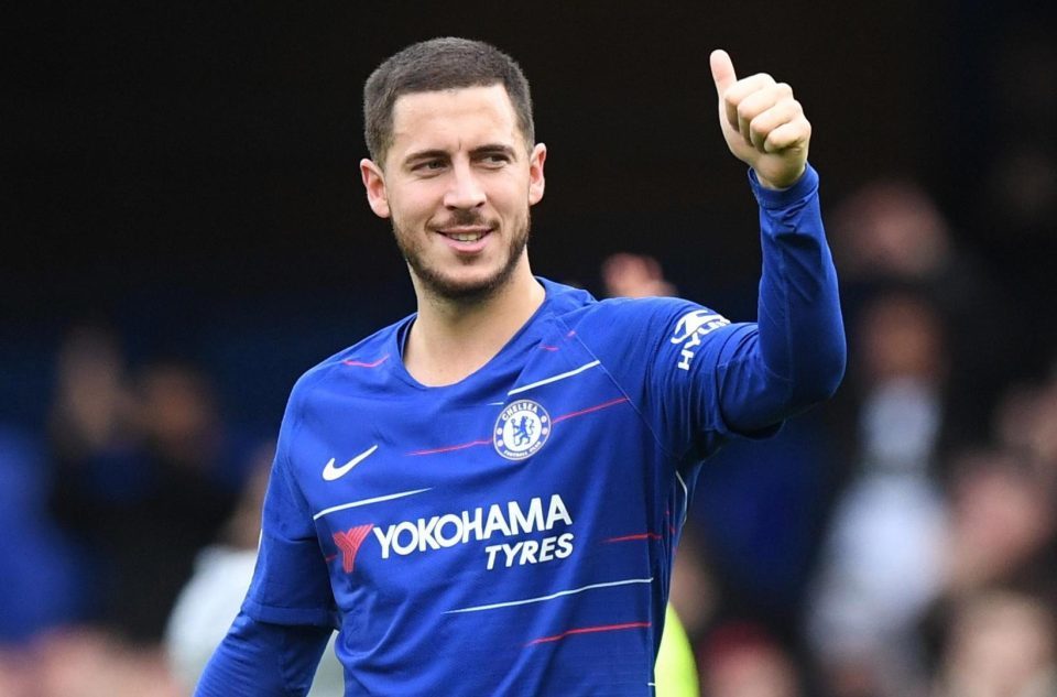 Chelsea mời Hazard lương khủng, Pep ve vãn