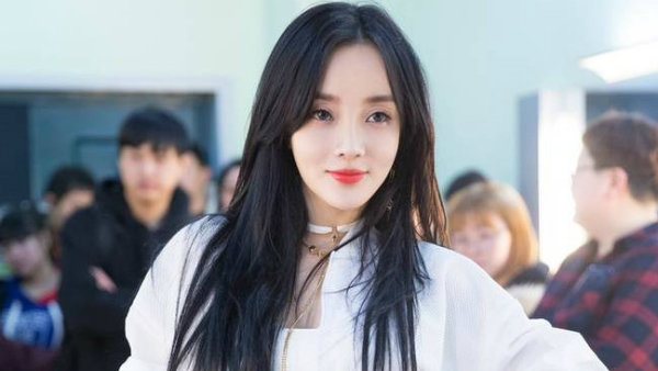 'Hoa đán cắm sừng chồng' thắng kiện vẫn bị dư luận chửi rủa thậm tệ