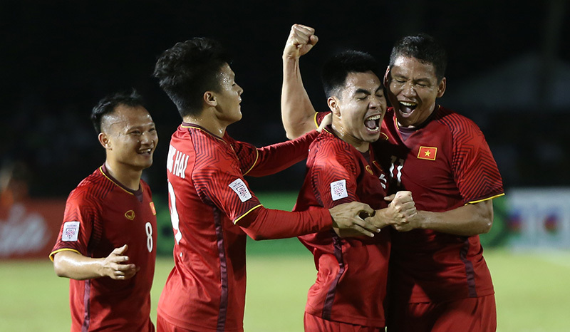 Việt Nam vs Philippines: Hẹn hò với người Mã!