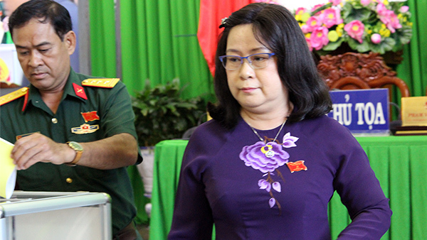 Nữ phó chủ tịch UBND TP Cần Thơ có phiếu tín nhiệm thấp nhất