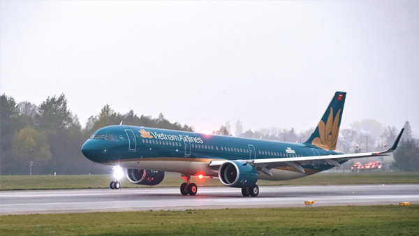 Vietnam Airlines tăng chuyến đưa CĐV xem chung kết AFF Cup 2018