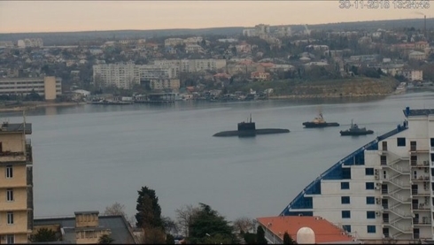 Nga điều tàu ngầm 'Hố đen' tới eo biển Kerch?