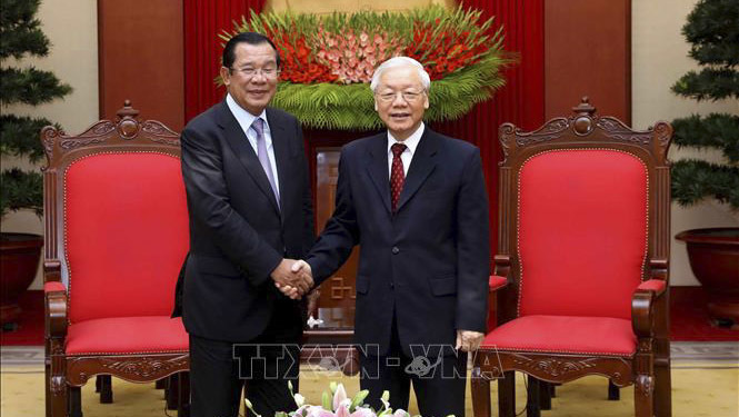 Tổng bí thư, Chủ tịch nước Nguyễn Phú Trọng tiếp Thủ tướng Hun Sen