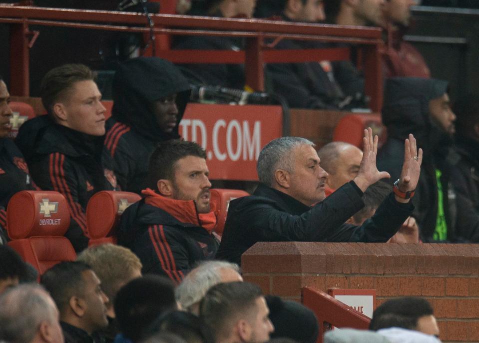 Lukaku dọa bỏ MU vì Mourinho, Arsenal nhận tin sét đánh