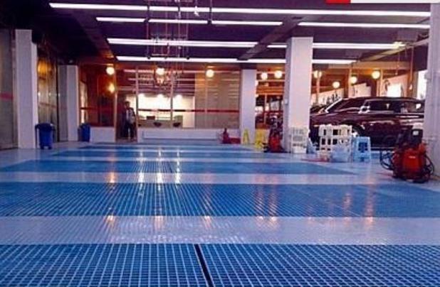 Nửa đêm không ngủ đi rửa ô tô, thu nhập 170 triệu/ tháng