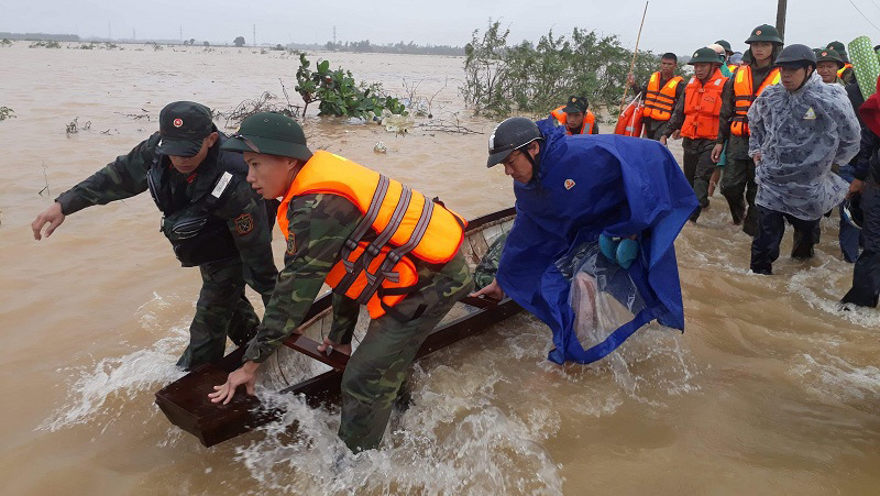 Tìm thấy thi thể người phụ nữ bị nước cuốn trôi trong lúc rửa bát