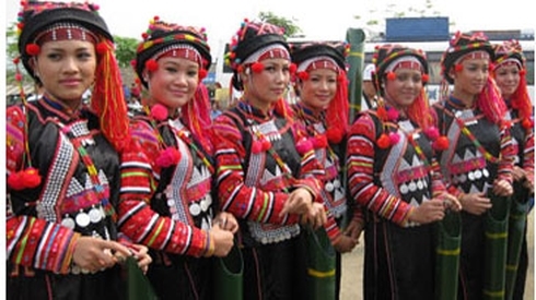 Nhà nước quan tâm đặc biệt đến việc chăm sóc sức khỏe nhân dân