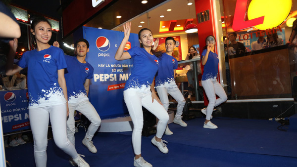 Điệu nhảy Pepsi Muối ‘gây sốt’ giới trẻ