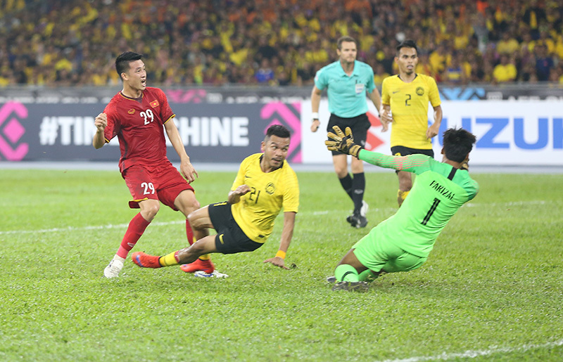 Chung kết AFF Cup, Việt Nam 2-2 Malaysia: Vỡ òa để rồi tiếc...