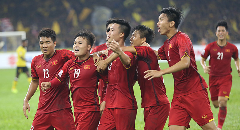 Việt Nam vs Iraq: Ra sân và chiến đấu thôi, sắc đỏ!