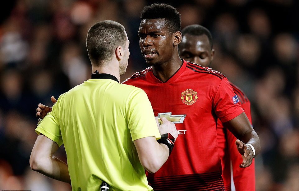 Thua Valencia, MU lỡ cơ hội chiếm ngôi đầu của Juventus