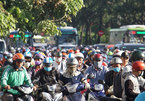 Nghìn người 'chôn chân' do kẹt xe suốt 3 giờ ở cửa ngõ Sài Gòn