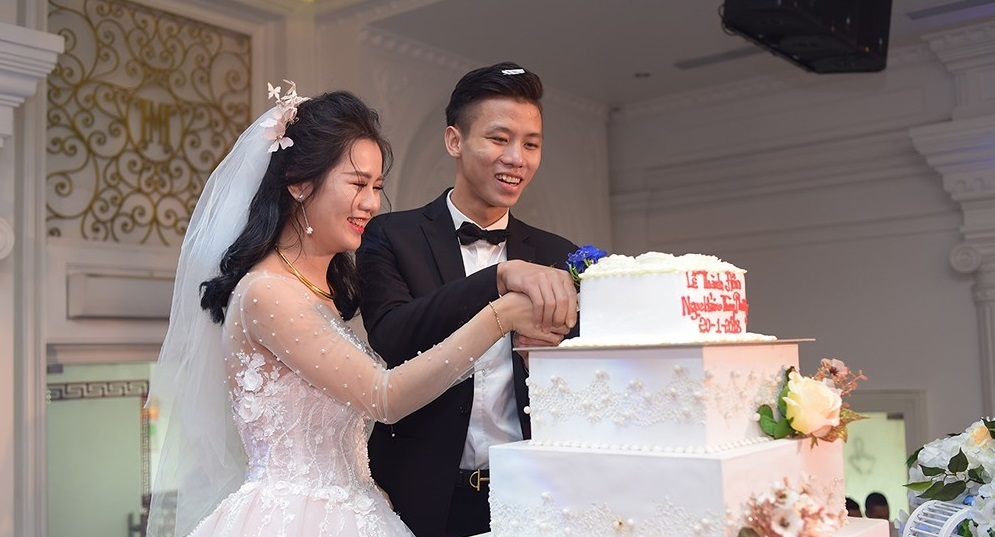 Hôn nhân như mơ của Quế Ngọc Hải và người đẹp thành Vinh