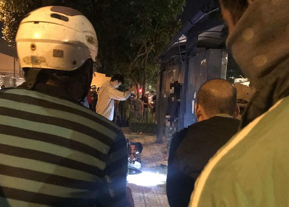 Thanh niên treo cổ tử vong ở trạm xe buýt Sài Gòn