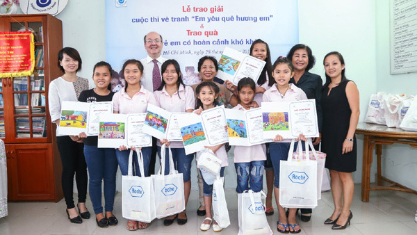 Bệnh nhi huyết học gửi ước mơ qua nét vẽ