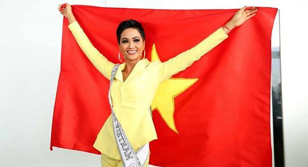 Người đàn ông đặc biệt của H'Hen Niê ở Hoa hậu Hoàn vũ 2018