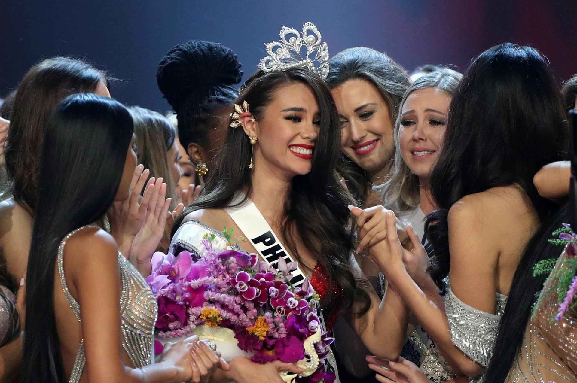 Tân Hoa hậu Hoàn vũ 2018 được Phó tổng thống Philippines khen ngợi