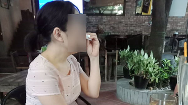 Bắt nữ phóng viên tống tiền 100.000 USD
