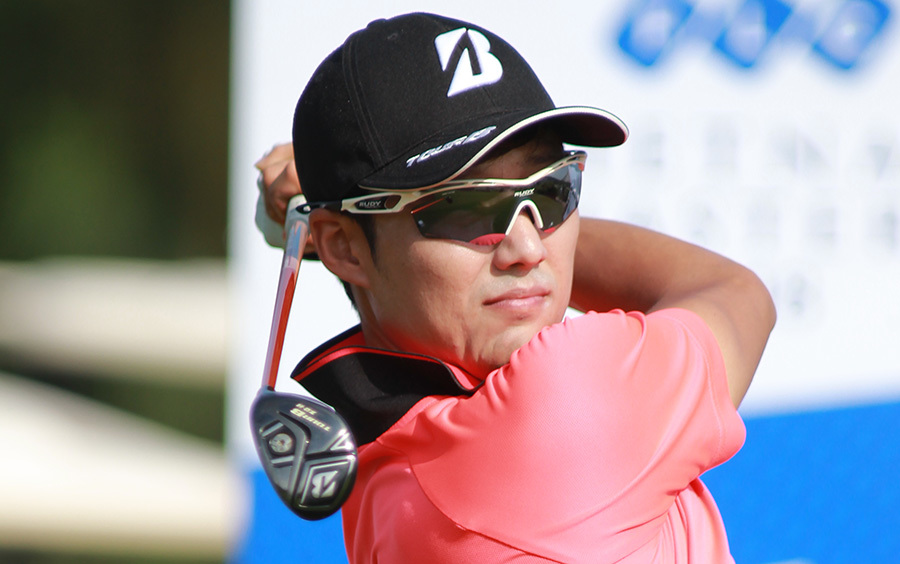 FLC Vietnam Masters 2018: Golfer người Hàn Quốc dẫn đầu