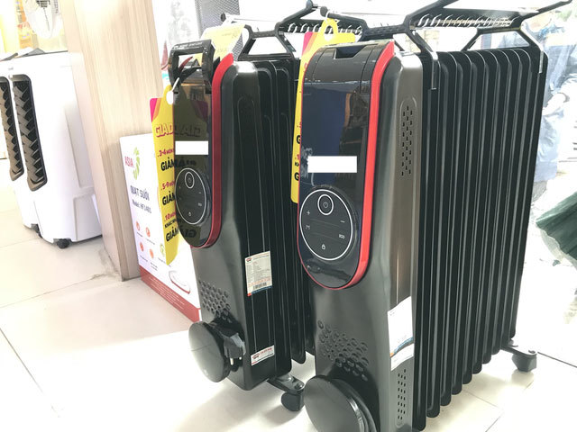 Máy sưởi dầu đắt đỏ dùng hơn 1 năm là hỏng, mang đi sửa thợ cũng 'bó tay'