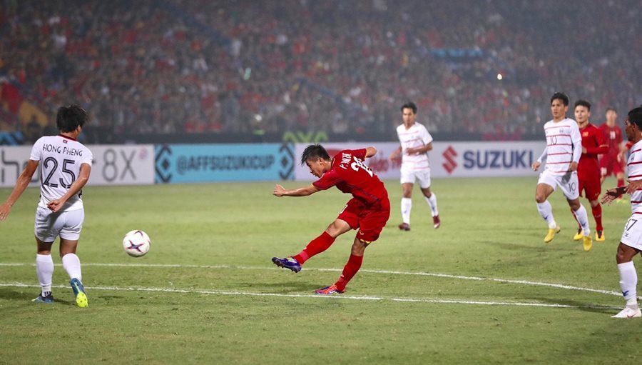 Phan Văn Đức ẵm giải Bàn thắng đẹp nhất AFF Cup 2018