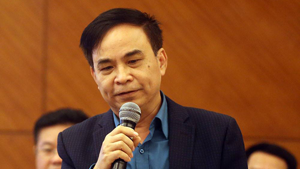 ‘Quan chức giàu rất nhiều’