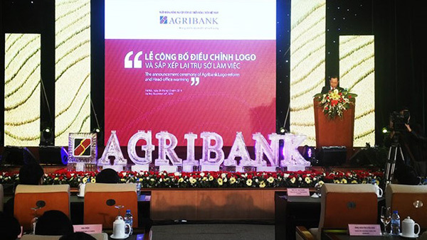 Agribank công bố điều chỉnh logo và sắp xếp lại trụ sở làm việc