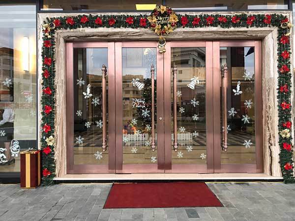 Gần 60 khách sạn Mường Thanh trang hoàng đón Giáng Sinh - Nhà Mường