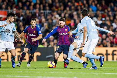 Messi tỏa sáng, Barca xây chắc ngôi đầu bảng