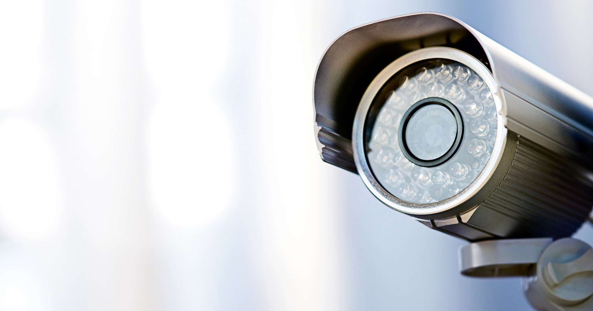 Tin tặc dễ dàng chiếm quyền kiểm soát camera an ninh