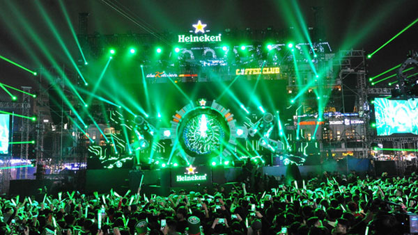 Heineken Countdown Party lần đầu 'thắp sáng' Đất Cảng