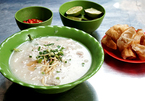 Xe cháo vỉa hè, quán mì gốc Hoa có thâm niên lâu năm ở Sài Gòn