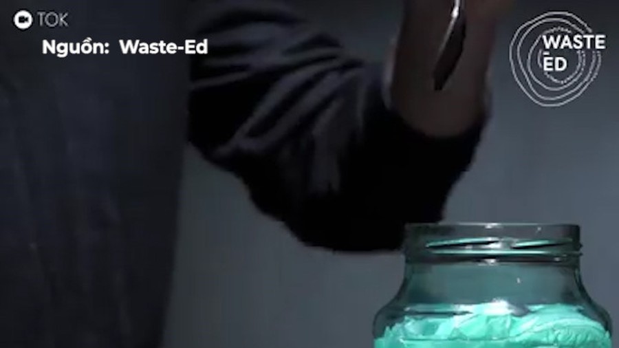 Túi đựng thực phẩm hoà tan, uống được như nước giải khát