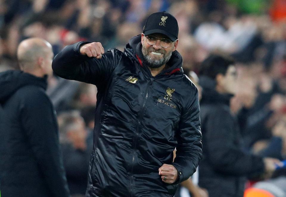 Liverpool độc chiếm ngôi đầu, Klopp mơ về ngôi vô địch