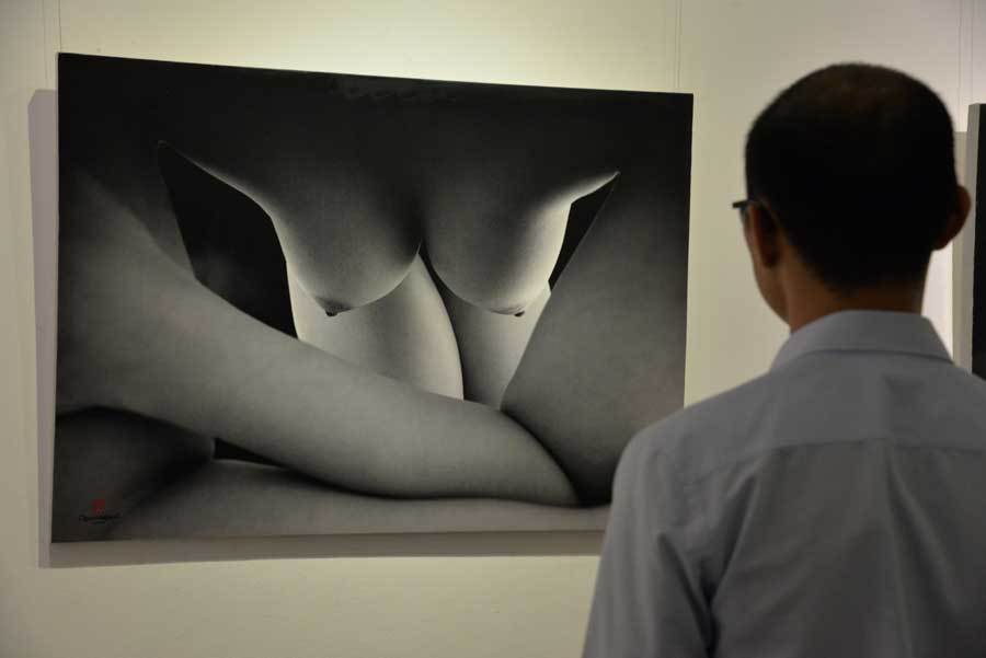 Triển lãm ảnh khỏa thân tại Hà Nội lọt top sự kiện tiêu biểu 2018