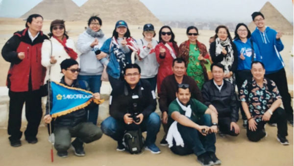 Nửa đêm giật mình nhận hung tin vợ chồng chị gái gặp nạn ở Ai Cập