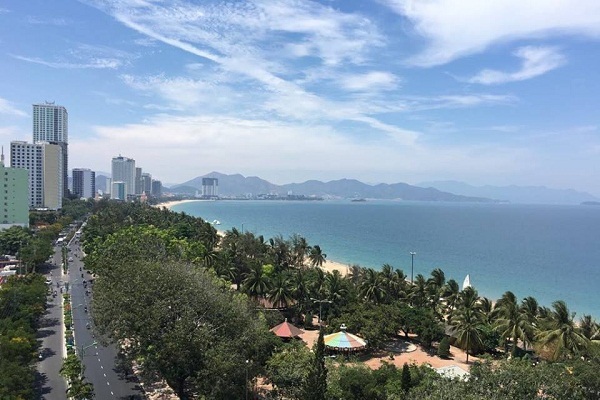 Nhà giàu hoang mang với ‘bảo bối’ condotel, biệt thự biển