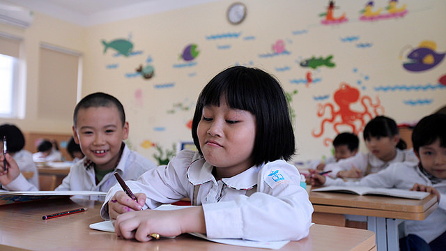 Dạy làm người và niềm tin giáo dục