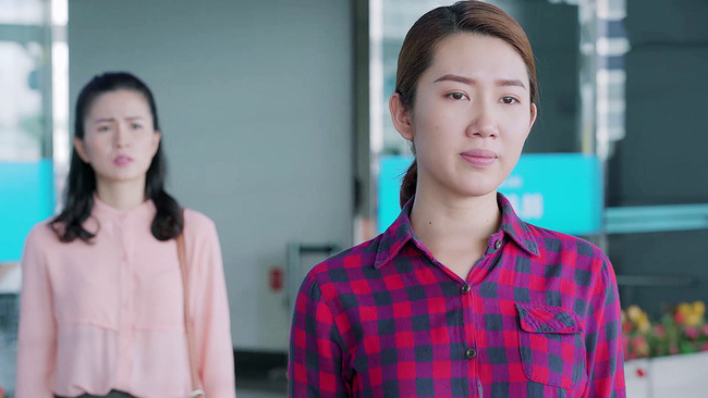 'Gạo nếp gạo tẻ' tập 105: Cưỡng hôn bất thành, Thúy Ngân quyết định rời bỏ Trung Dũng