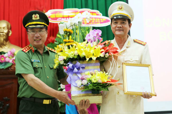 Công an tỉnh Long An có Giám đốc mới