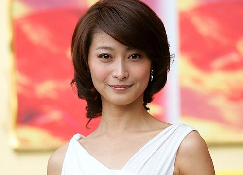 Sao nữ 'Vườn sao băng' bị diễn viên 'Bao Thanh Thiên' ép khỏa thân 5 tiếng