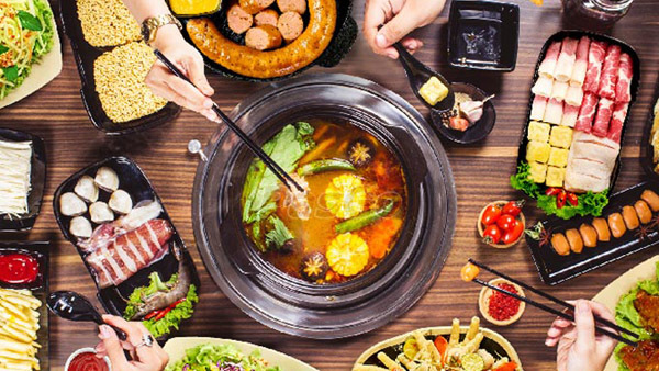 Chuyên gia khuyến cáo: 4 lưu ý khi ăn lẩu để bảo vệ sức khỏe cả nhà